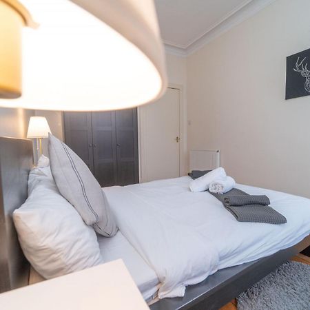 Large City Corner Apartment エディンバラ エクステリア 写真