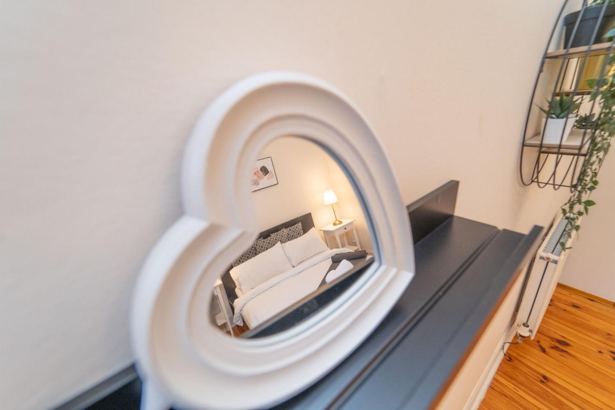 Large City Corner Apartment エディンバラ エクステリア 写真